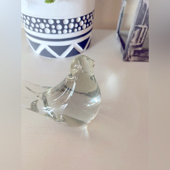 Vintage 4x3” glass paperweight bird dove. - Picture 3 of 6